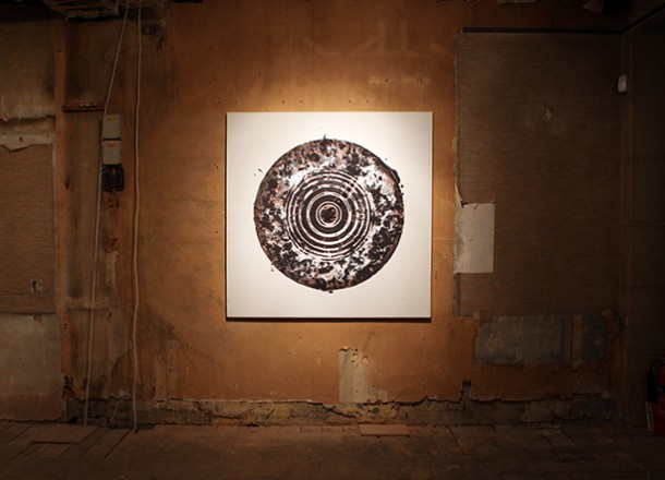 Sungfeel Yun, Chaos, Cosmos and Circulation 01-01, 2008, Iron powder, wood glue on canvas, 140 x 140 cm.
