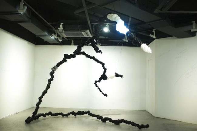 Jung Seung, The prometheus's String, Installation in Hanmi Gallery2