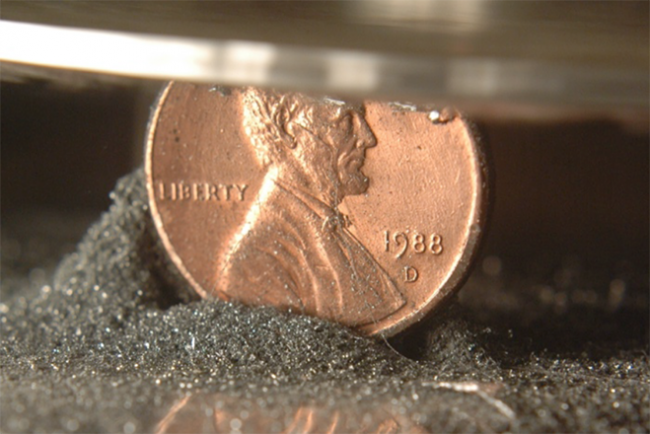 Dis-illusion Coin-Face, 2007