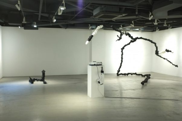 Jung Seung, The prometheus's String, Installation in Hanmi Gallery3